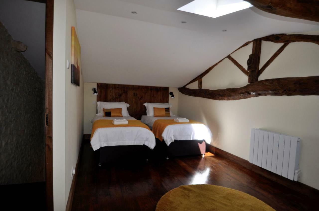 Bed and Breakfast Chez Fins Bois à Nere Extérieur photo