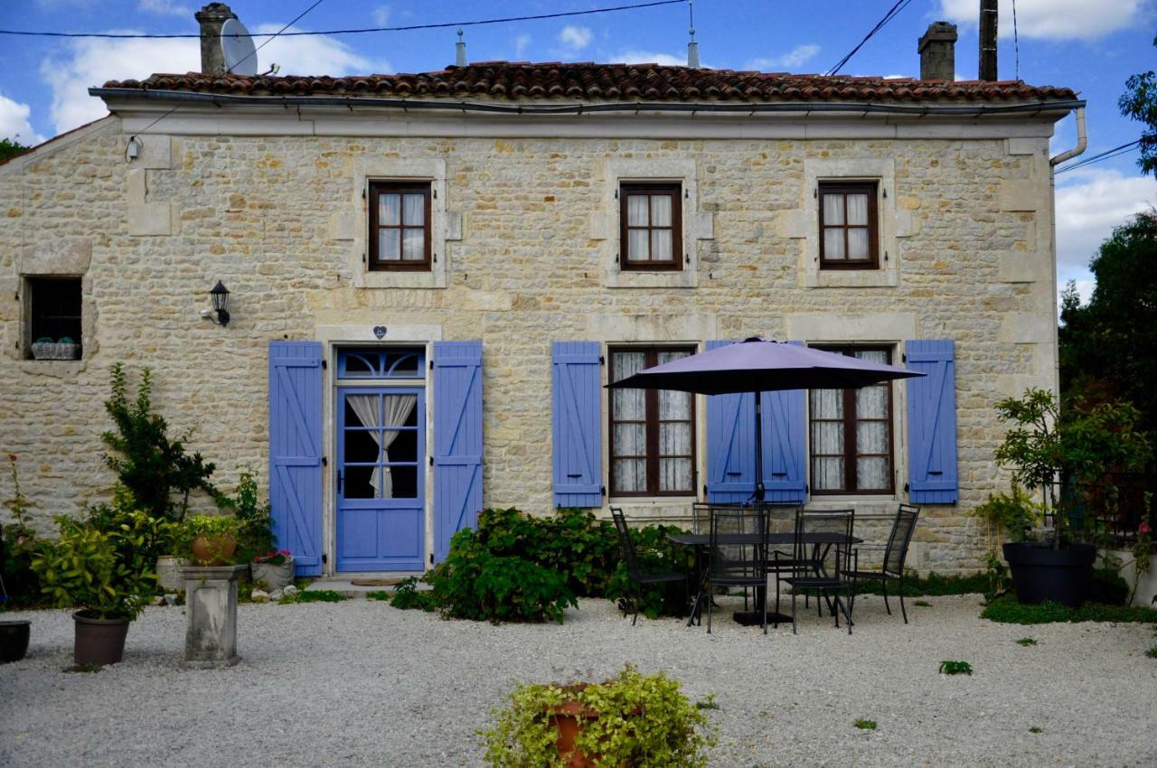 Bed and Breakfast Chez Fins Bois à Nere Extérieur photo