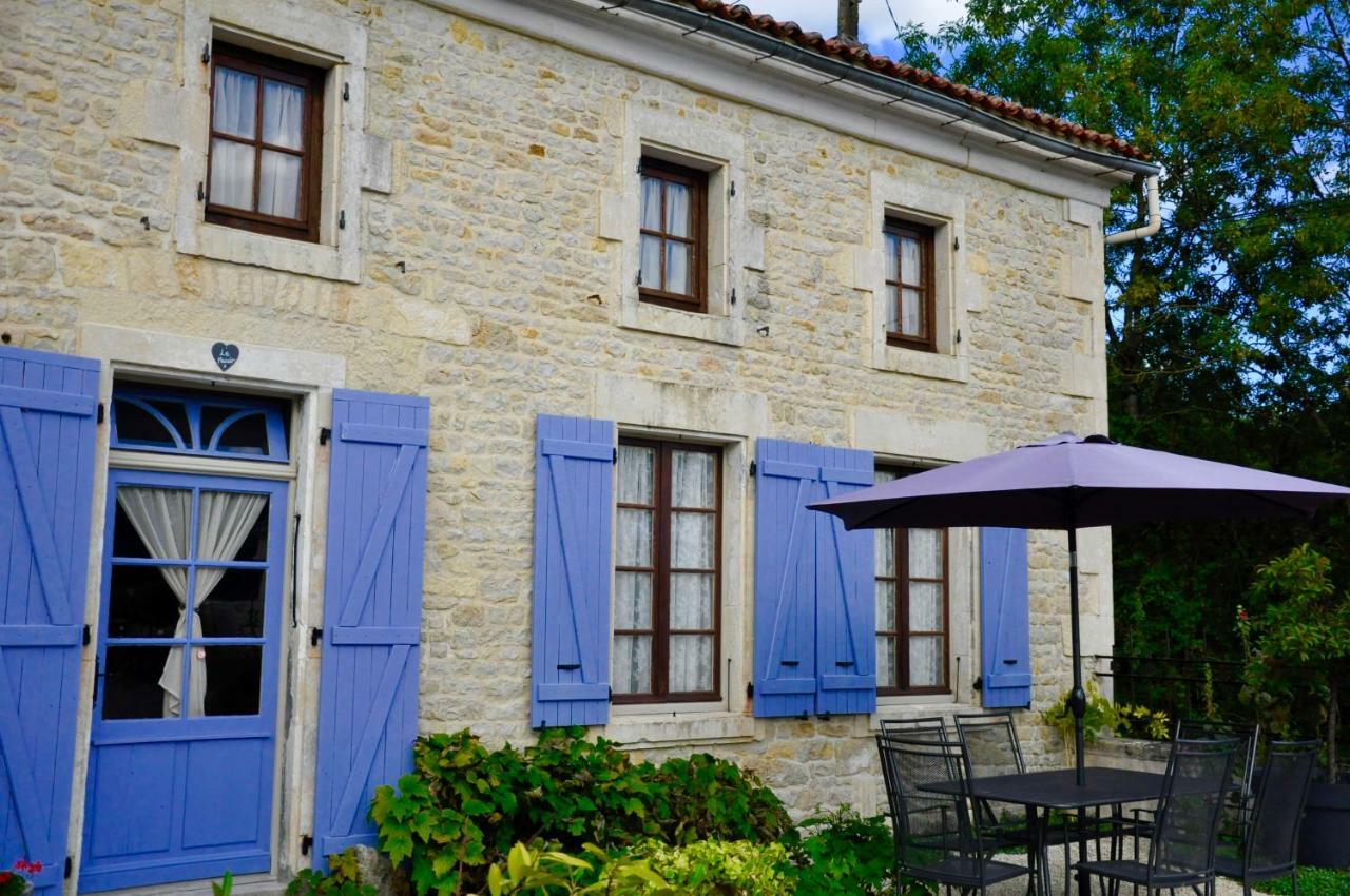 Bed and Breakfast Chez Fins Bois à Nere Extérieur photo