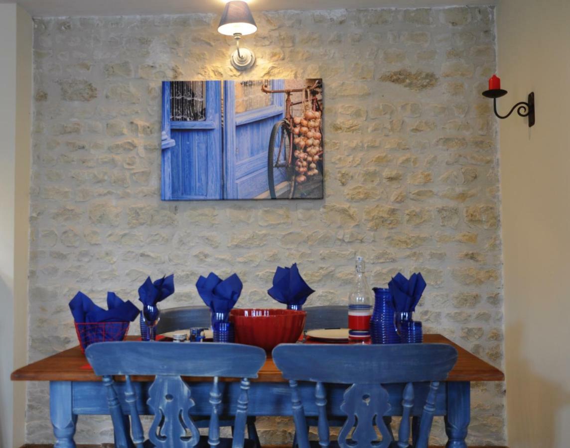 Bed and Breakfast Chez Fins Bois à Nere Extérieur photo